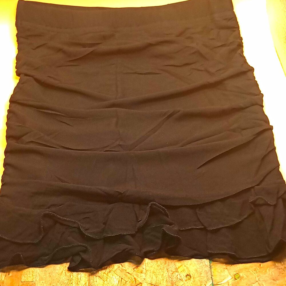 boriflors Women's Black XS Mini Skirt Short Solid Ruffle Hem